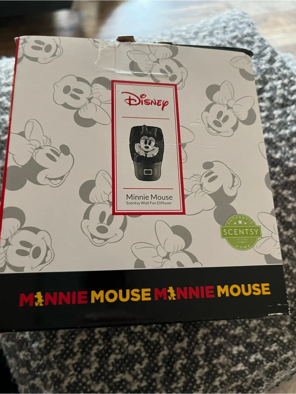 Disney Minnie Mouse Scentsy Wall Fan Diffuser - Black